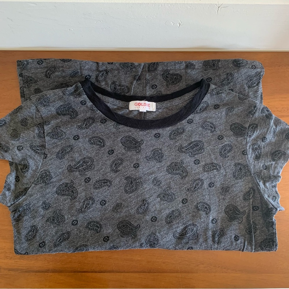 GUC GOLDIE LEWINTER LUXURY Slub Boy Tee Short Sleeve Paisley Crew Neck Size XS - Picture 3 of 6